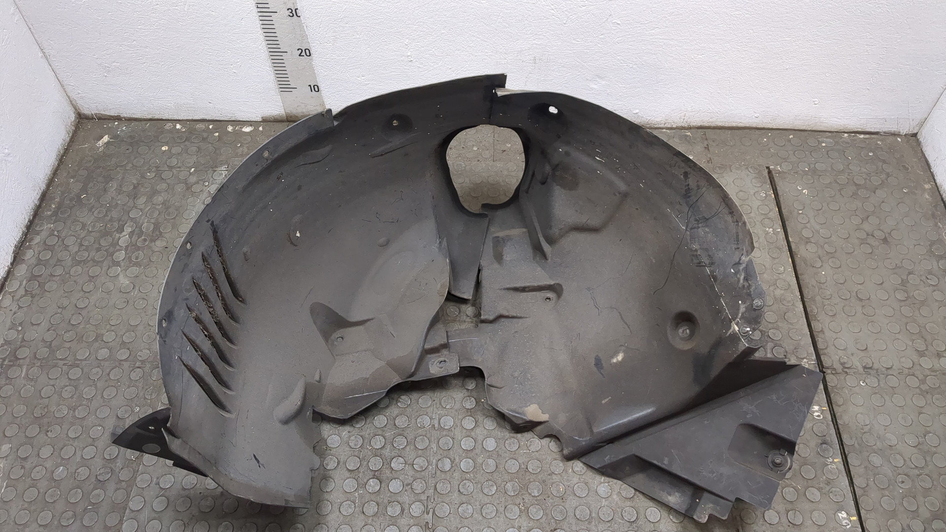 Локер передний левый