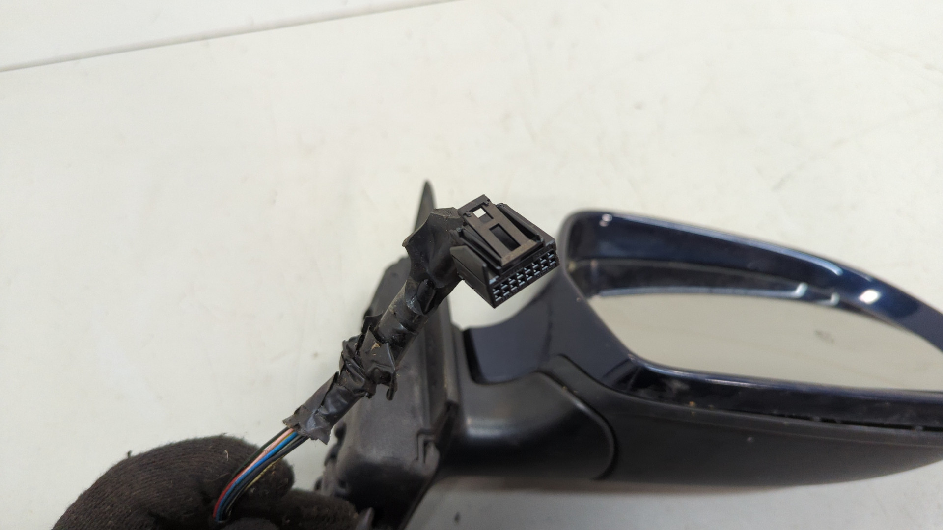 Зеркало правое электрическое