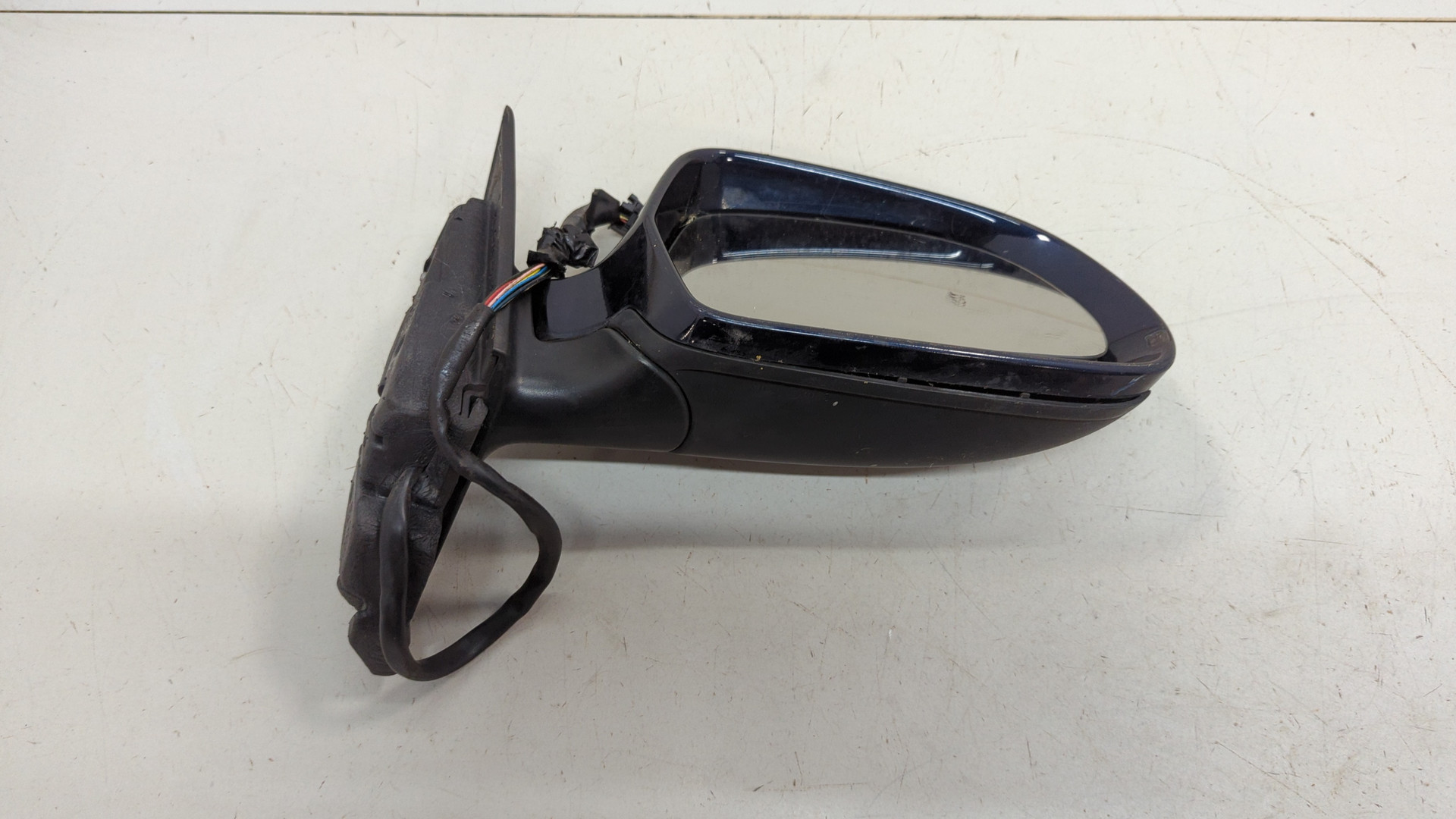 Зеркало правое электрическое