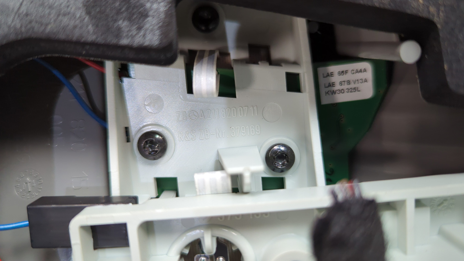 Фонарь задний левый