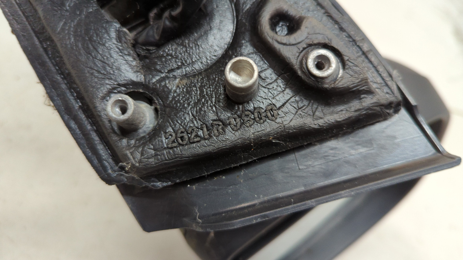 Зеркало правое электрическое