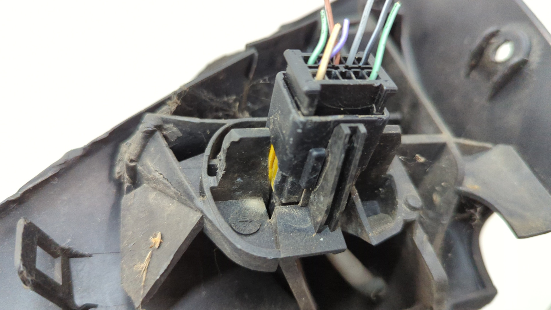 Зеркало правое электрическое