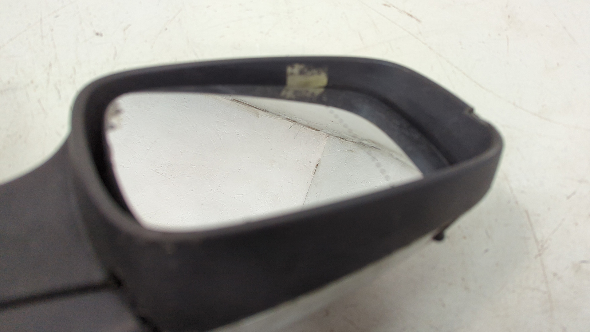 Зеркало правое электрическое