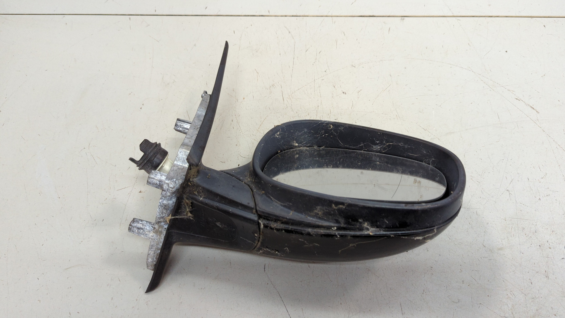 Зеркало правое электрическое