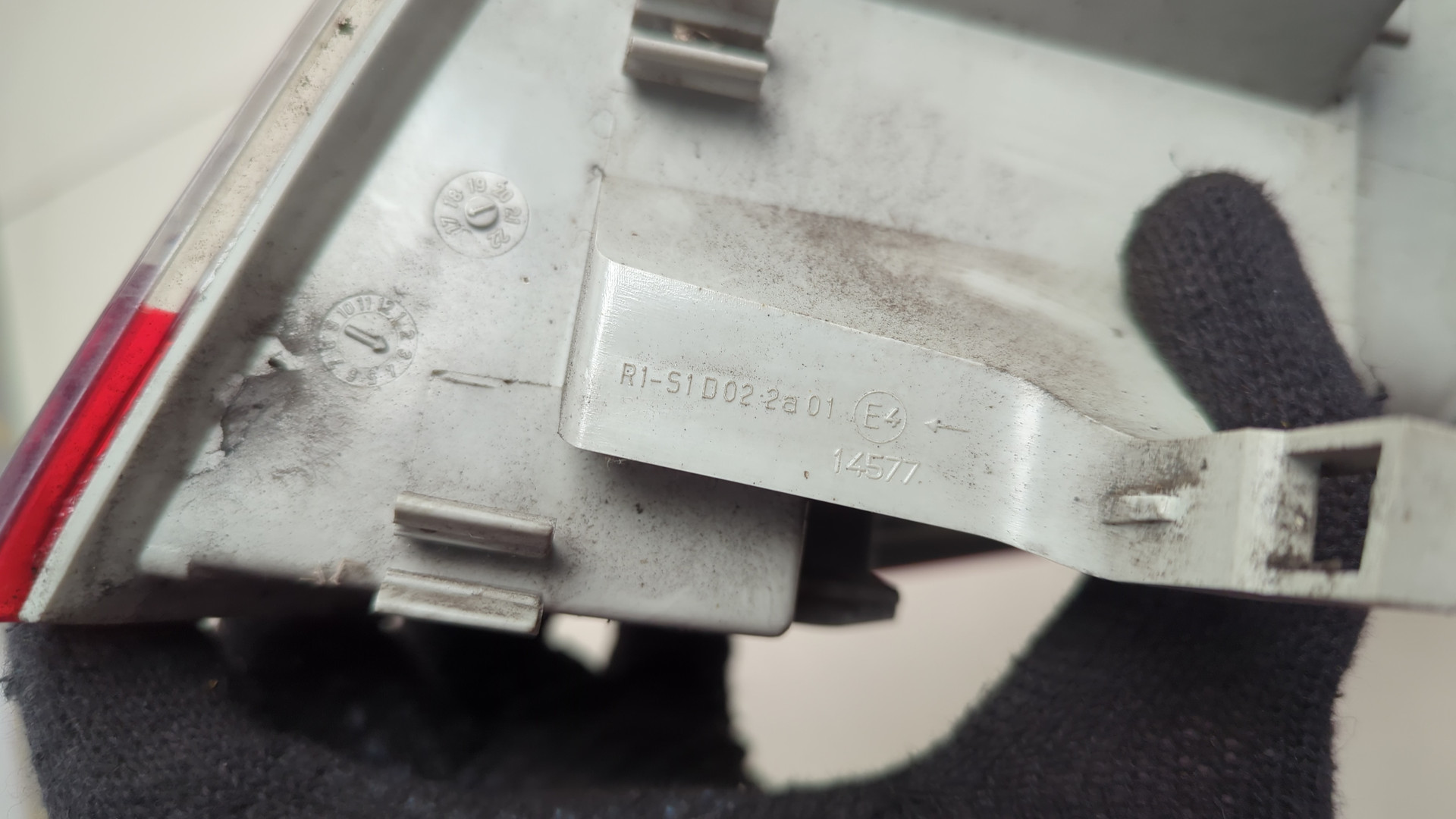 Фонарь задний левый