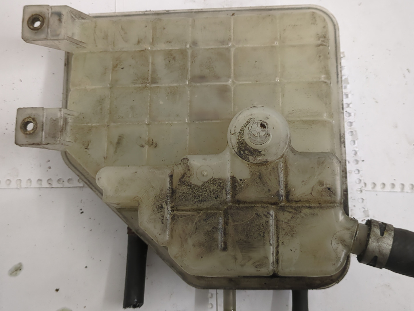 Бачок расширительный