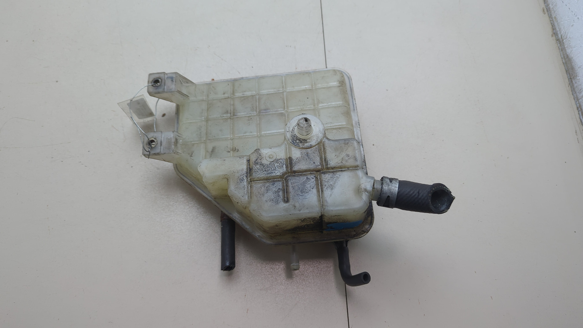 Бачок расширительный