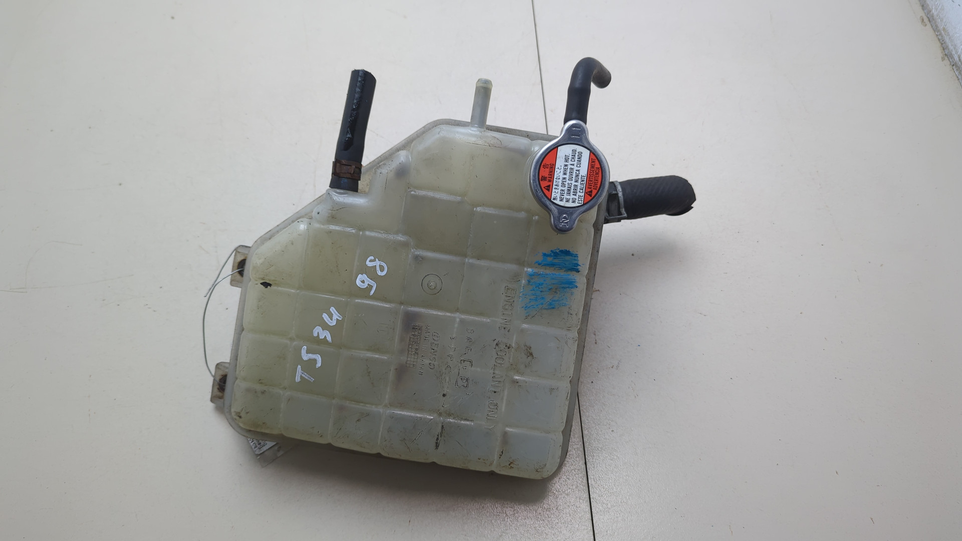 Бачок расширительный