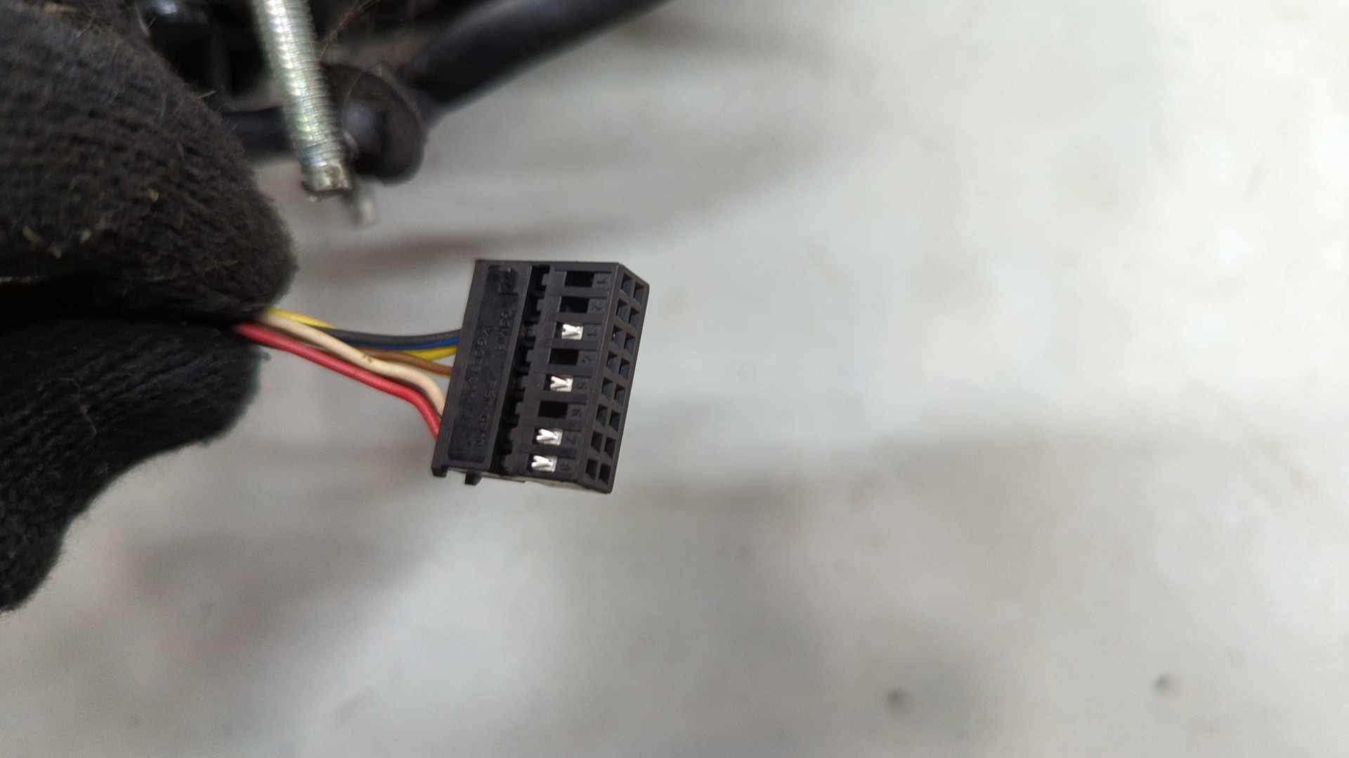 Зеркало правое электрическое