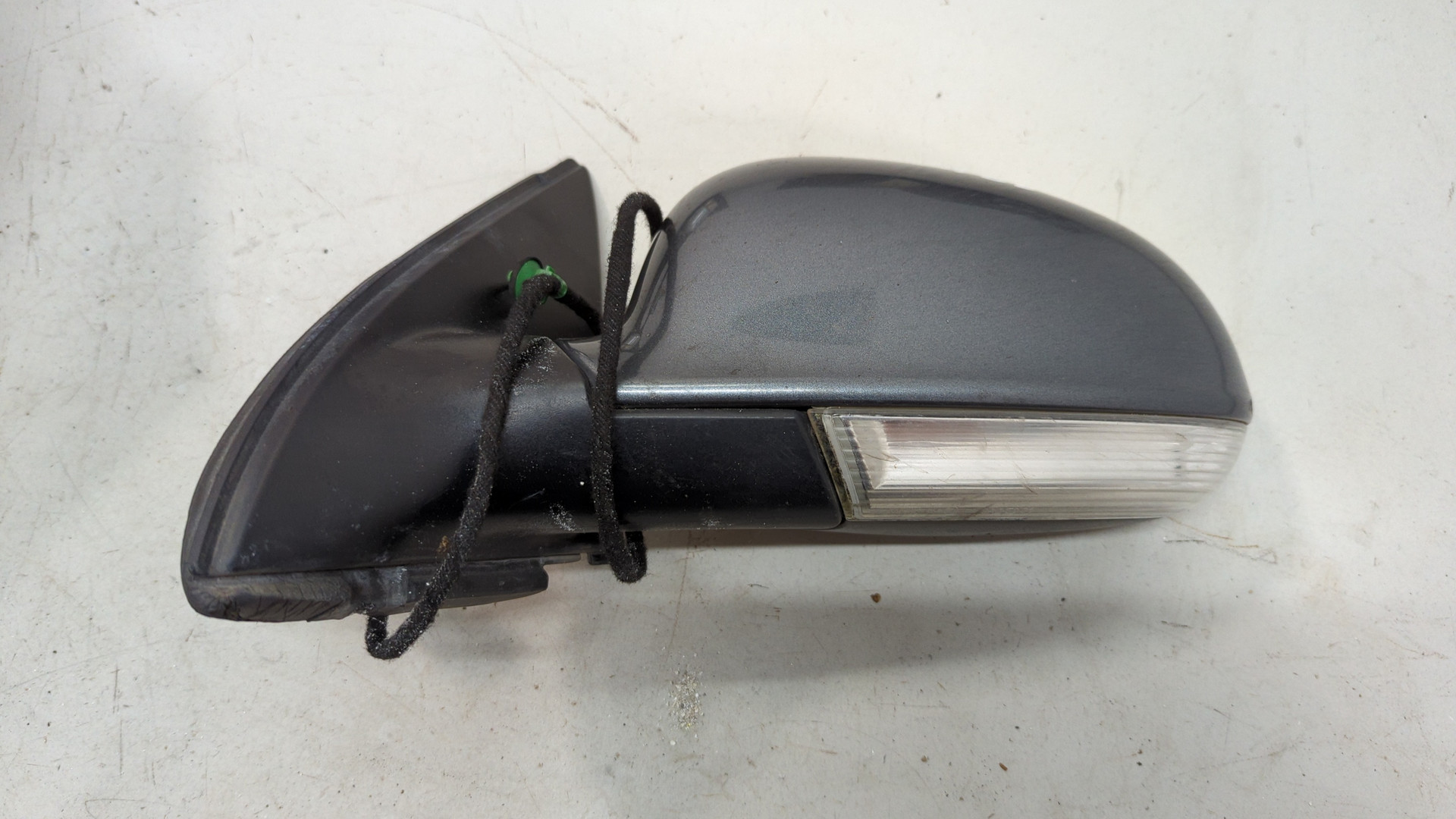 Зеркало левое электрическое