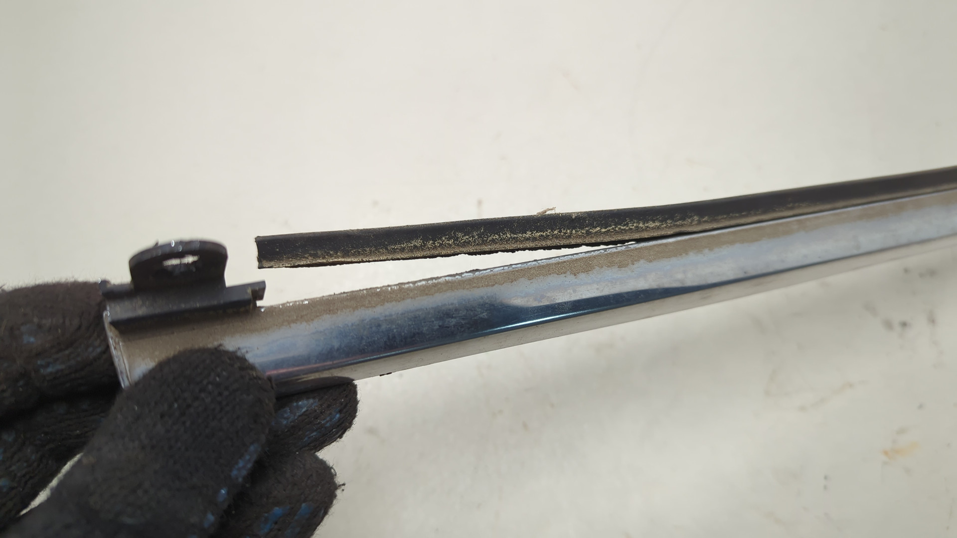 Молдинг заднего стекла