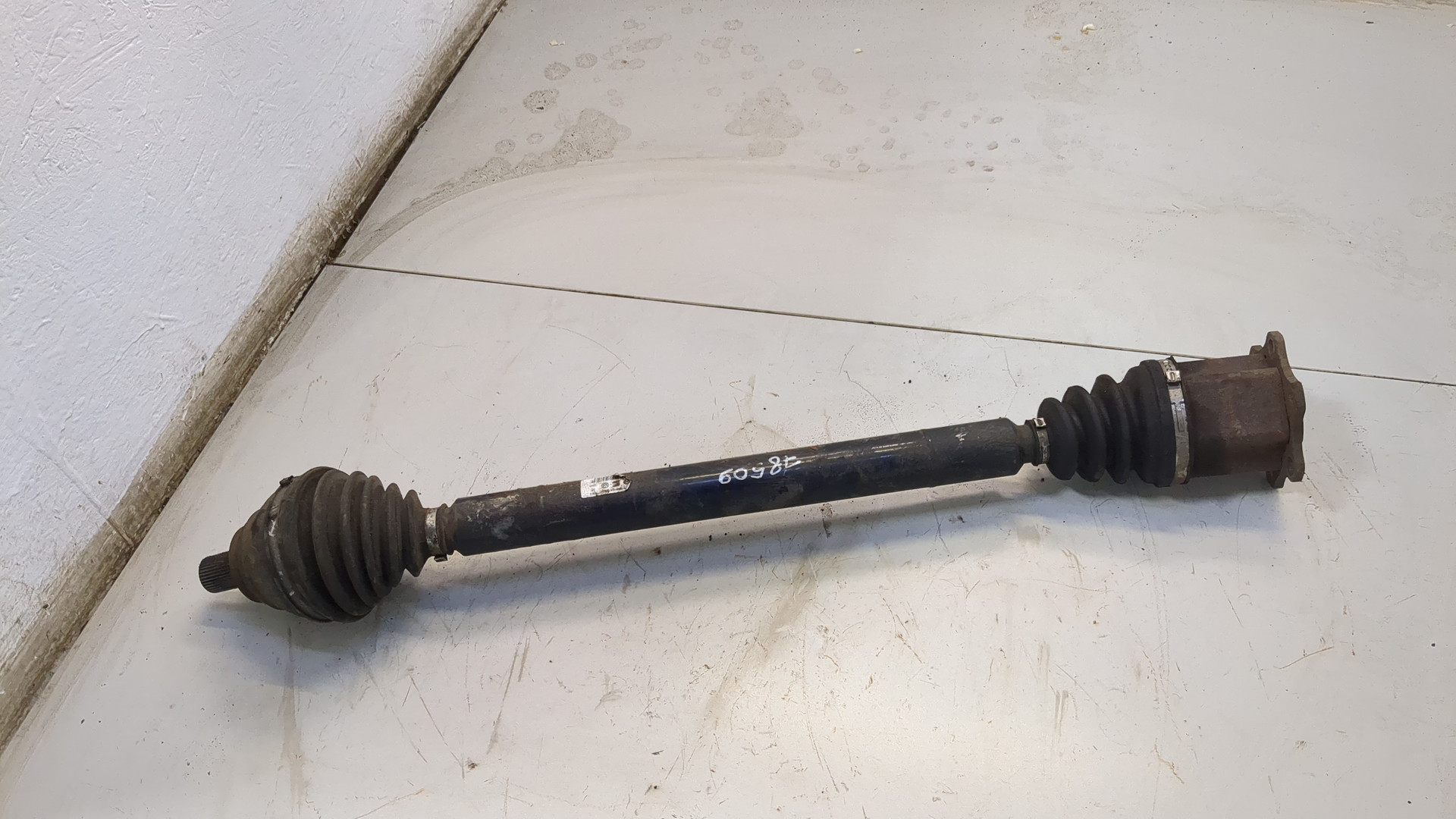 Полуось передняя правая