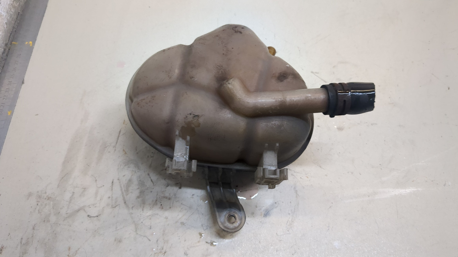 Бачок расширительный