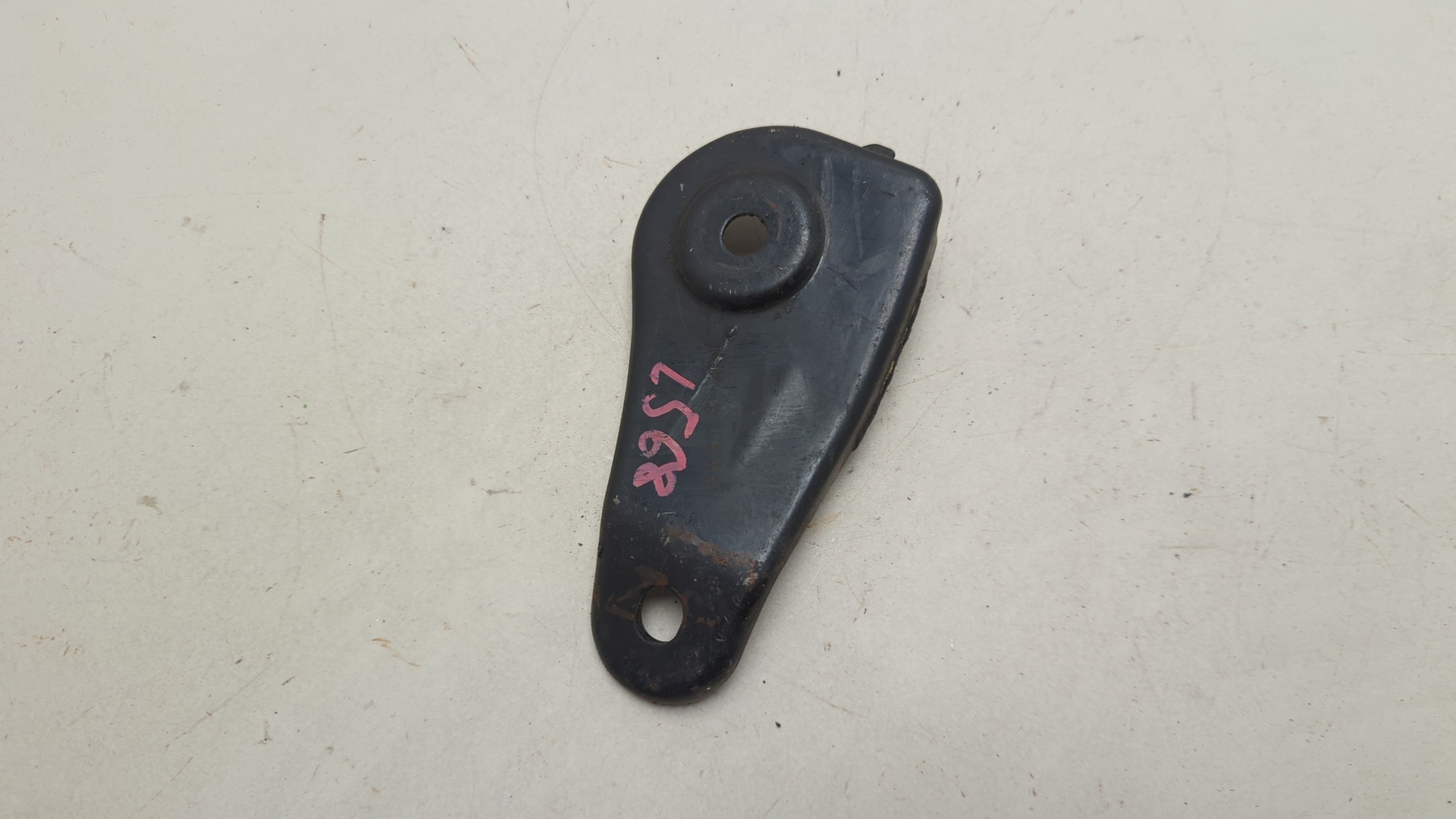 Кронштейн (сопут. товар)