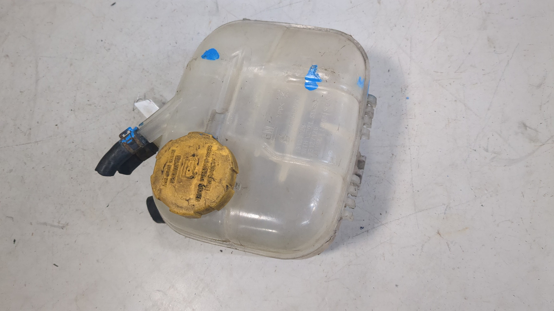 Бачок расширительный