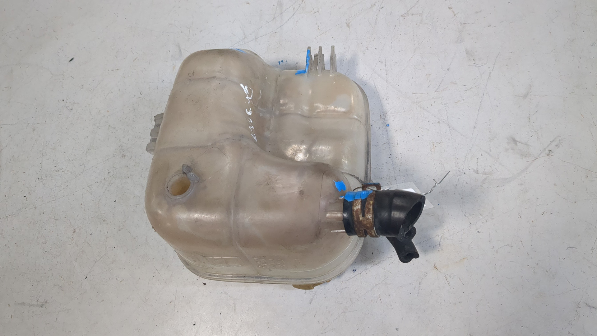 Бачок расширительный