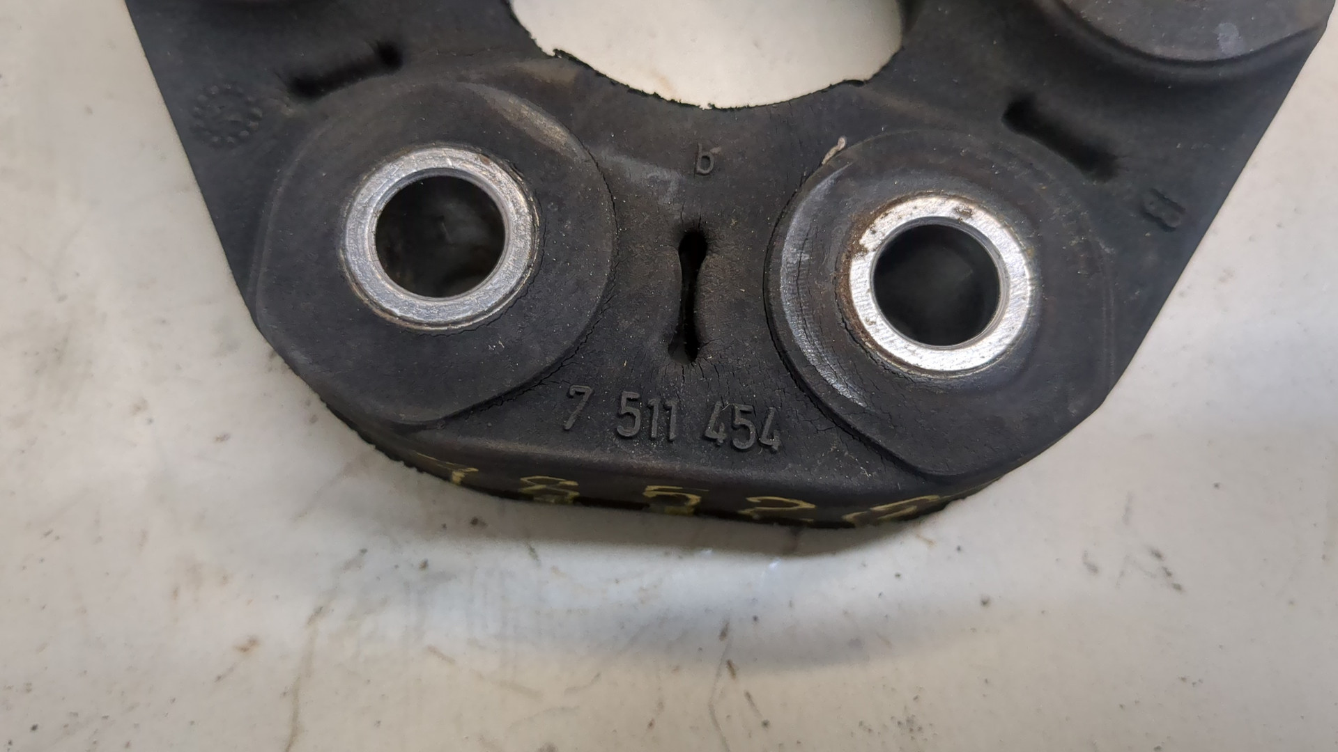 Муфта эластичная карданного вала