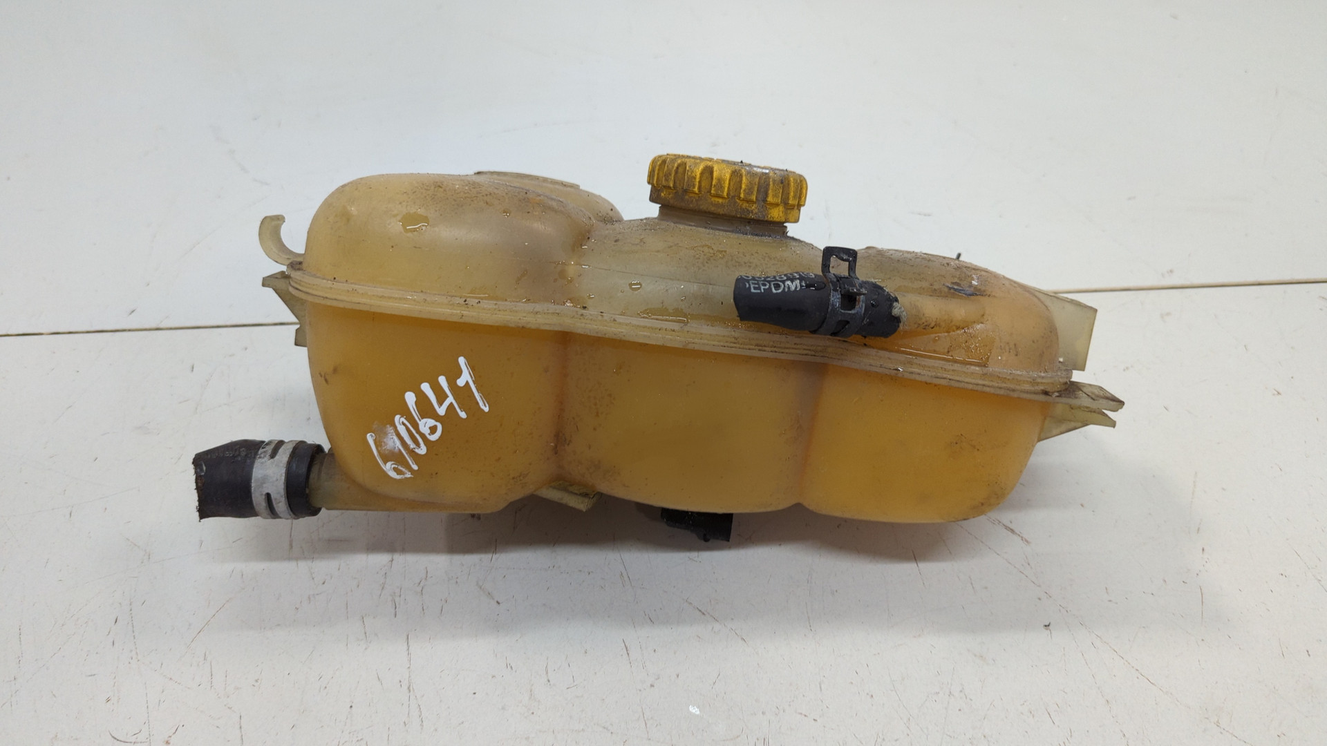 Бачок расширительный