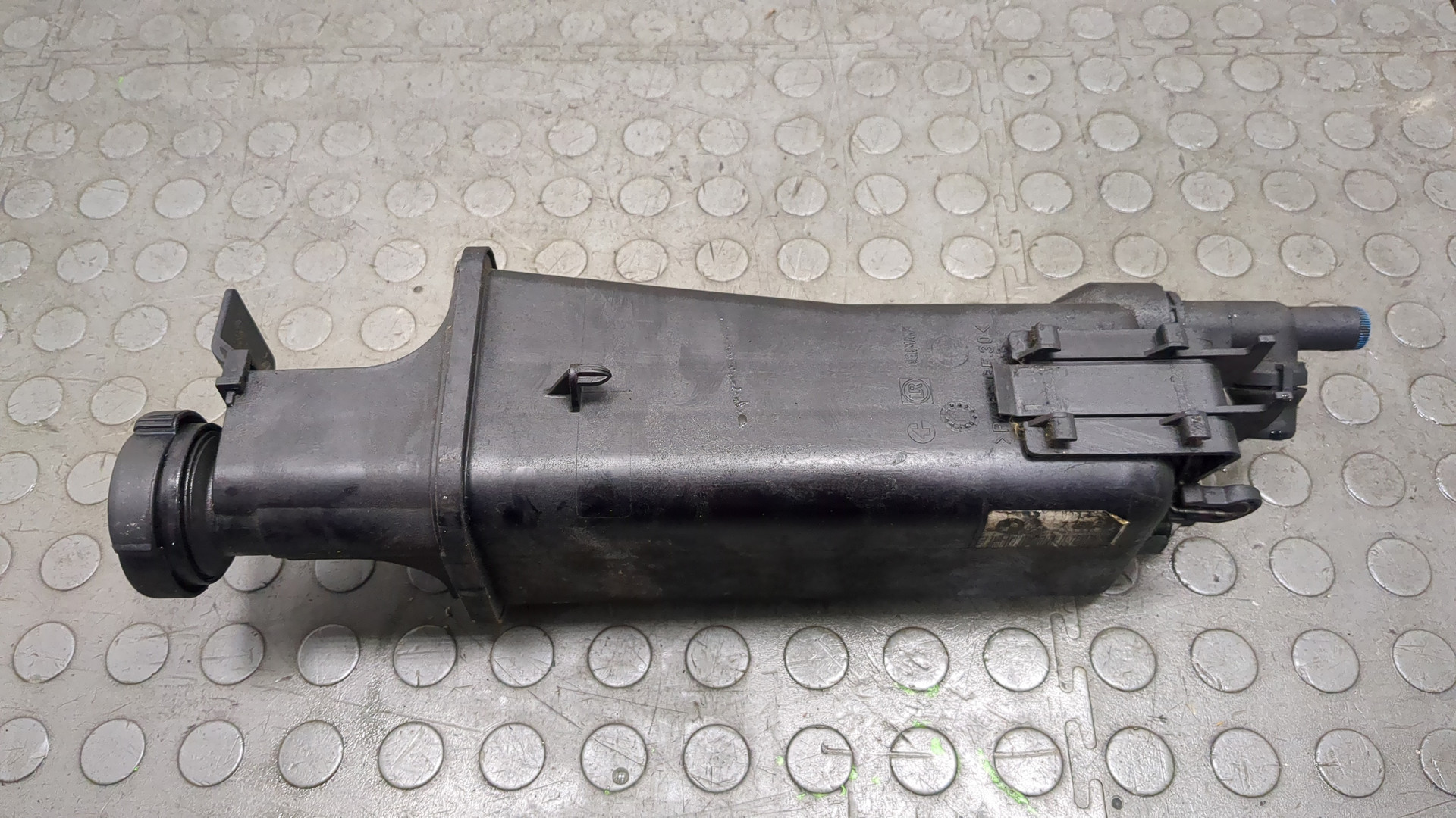 Бачок расширительный