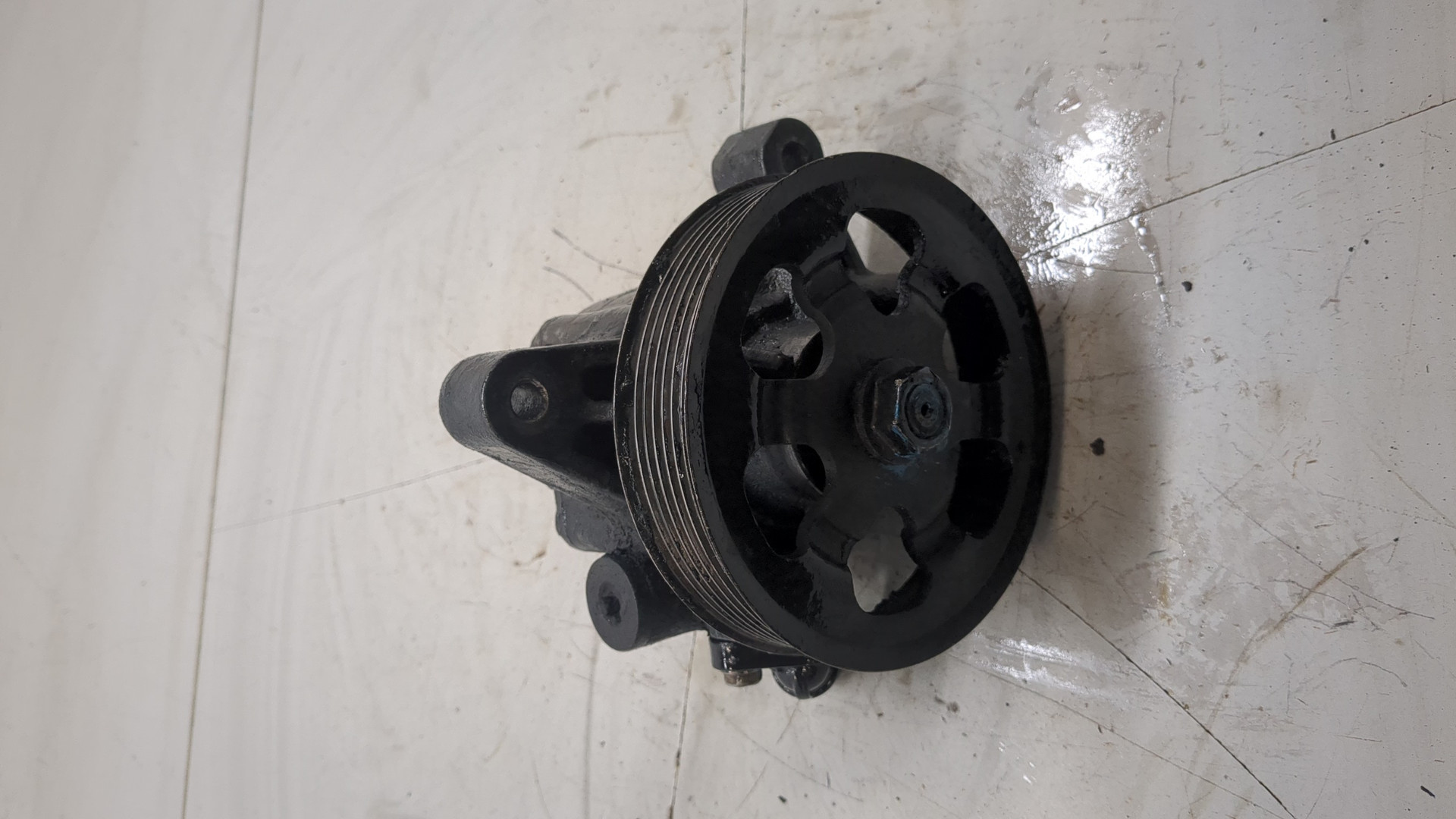 Насос ГУР (гидроусилитель руля)