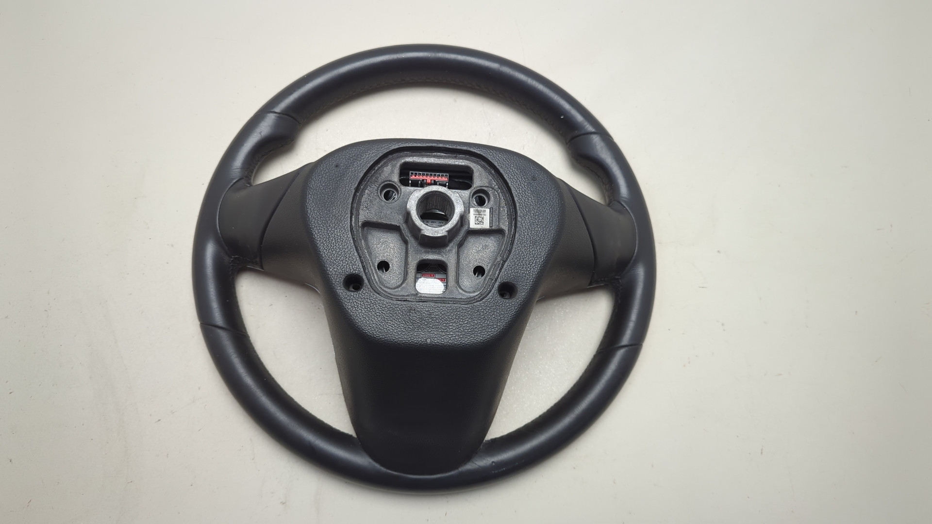 Рулевое колесо (руль)