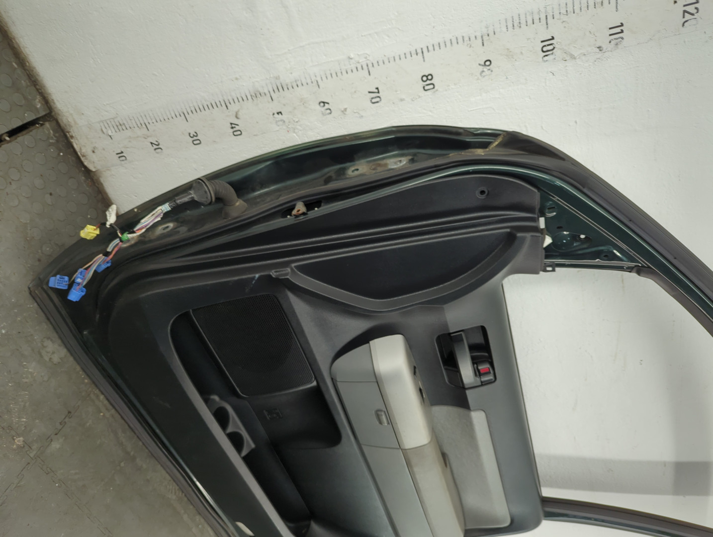 Дверь передняя правая