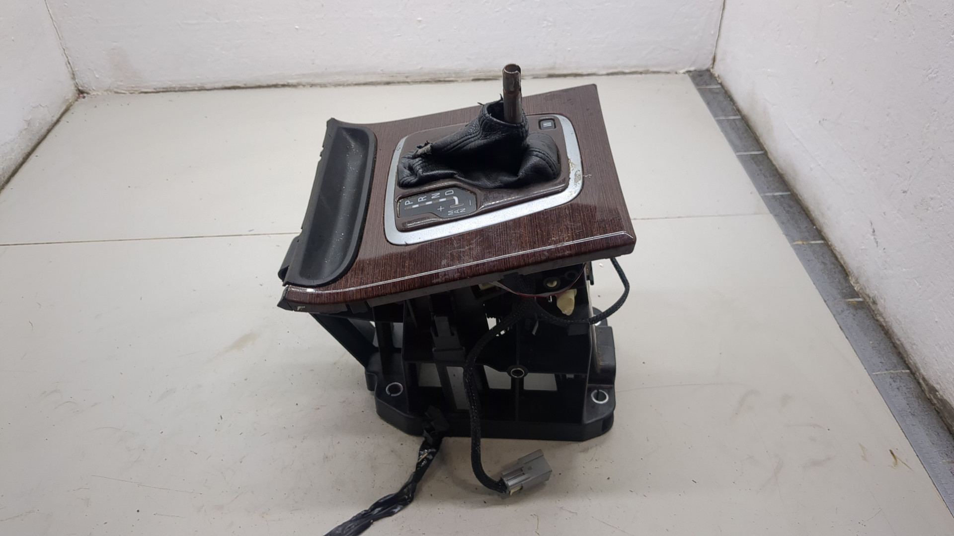 Кулиса МКПП / АКПП