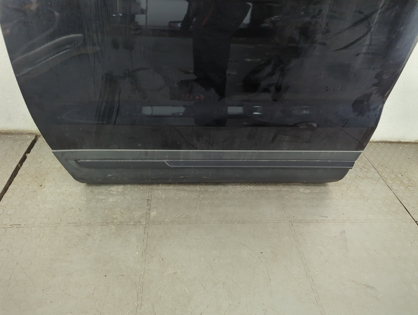 Дверь передняя левая