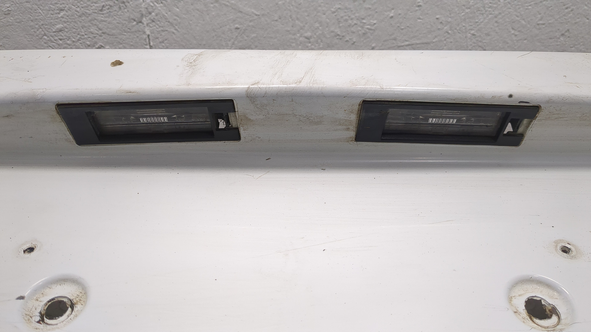 Бампер задний