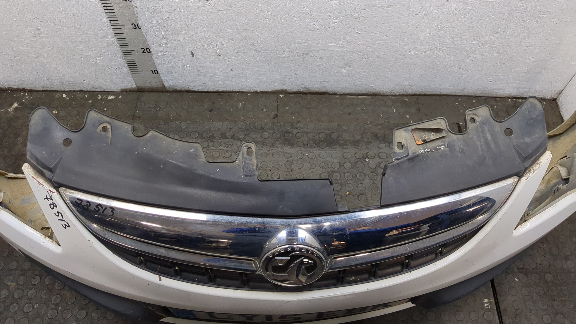 Бампер передний