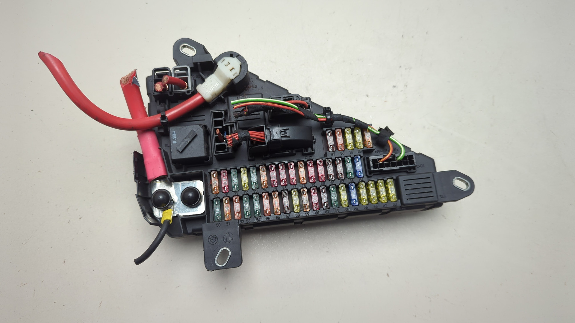 Блок предохранителей