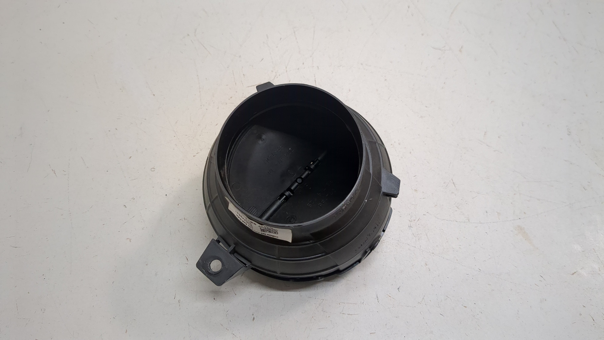 Дефлектор воздушный