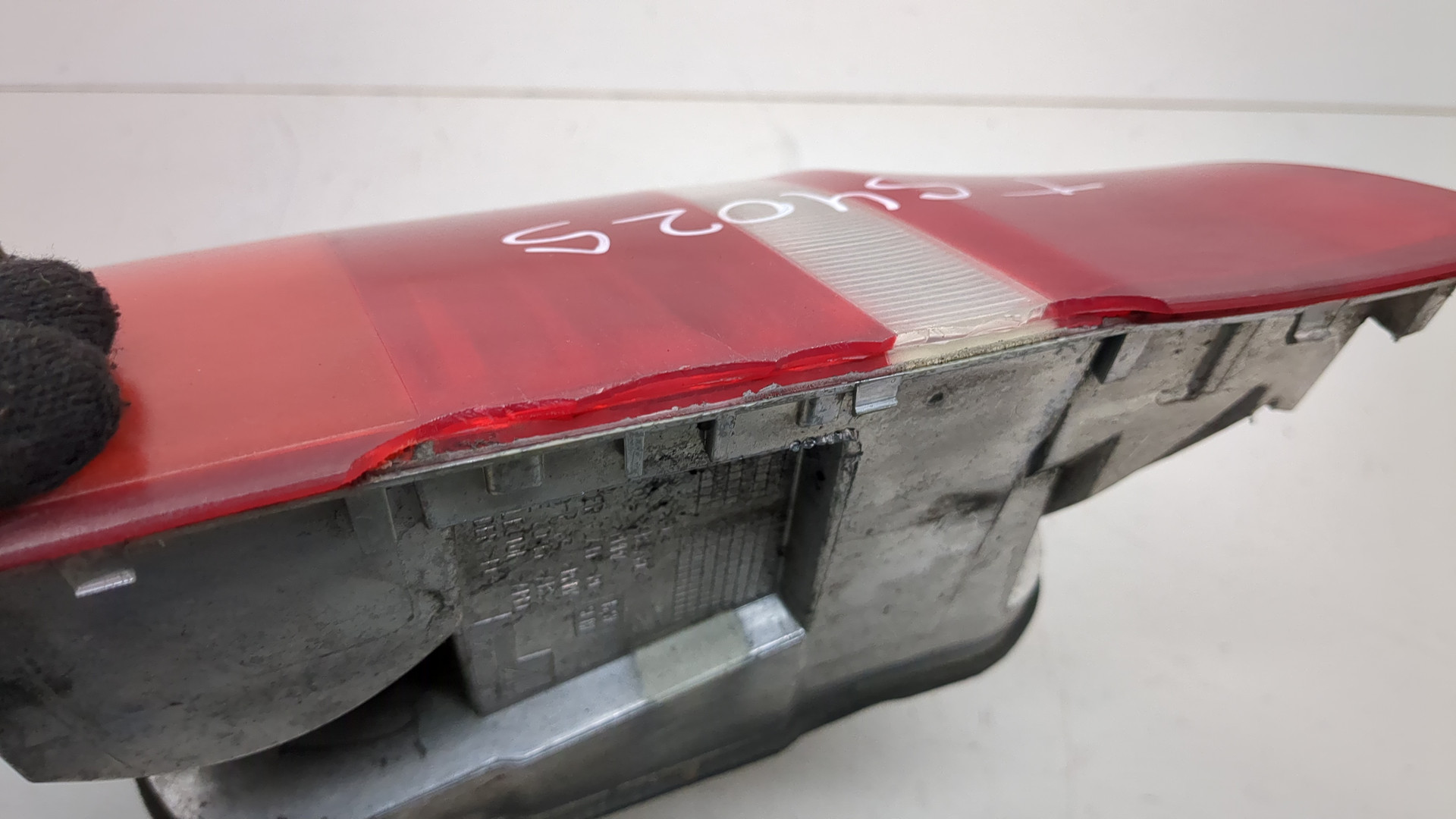 Фонарь задний левый