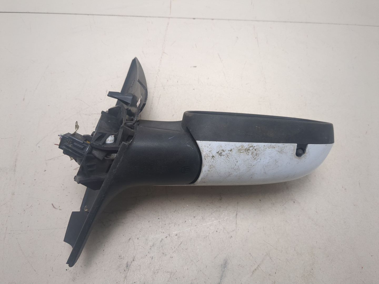 Зеркало правое электрическое