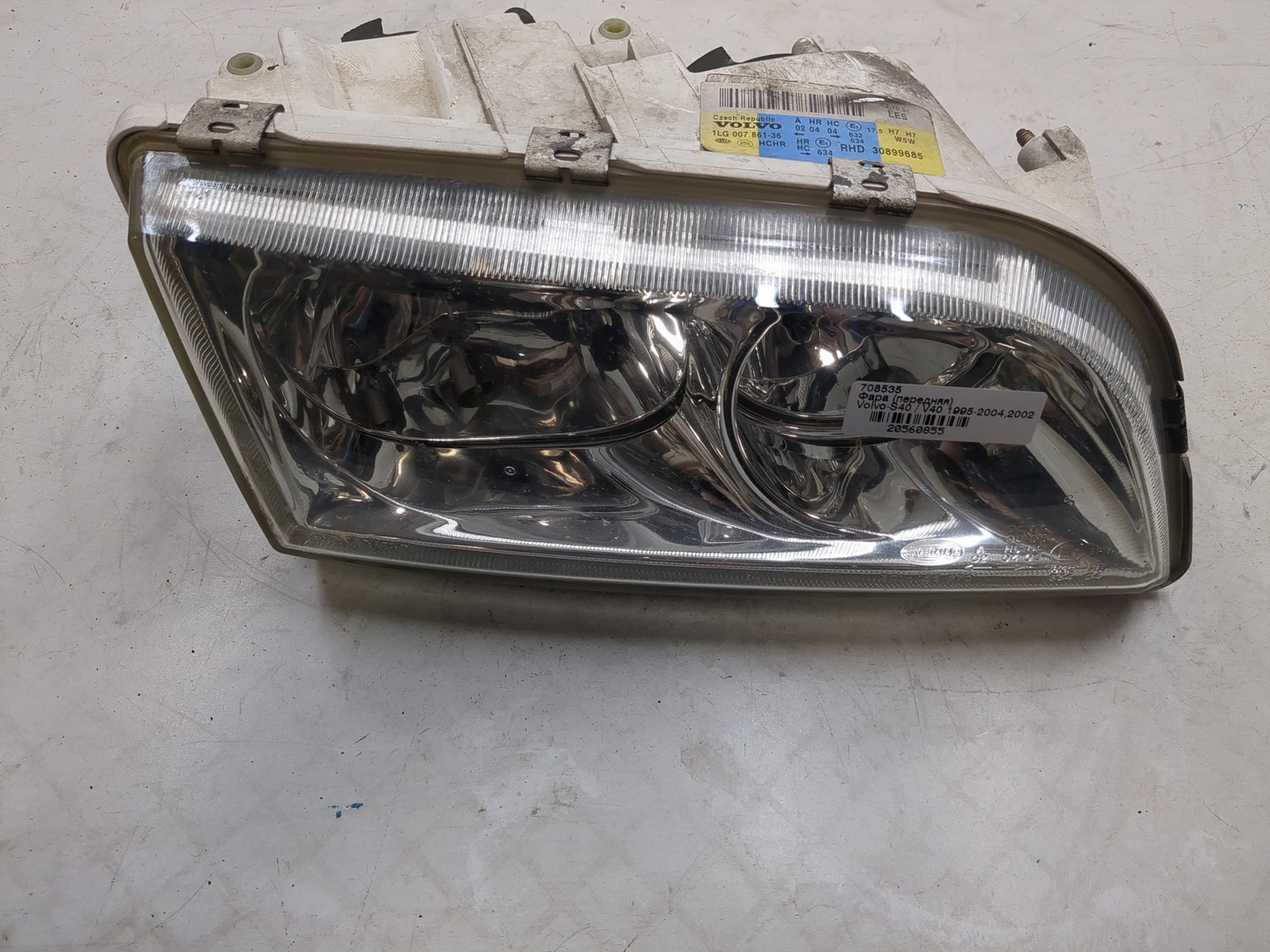 Фара правая