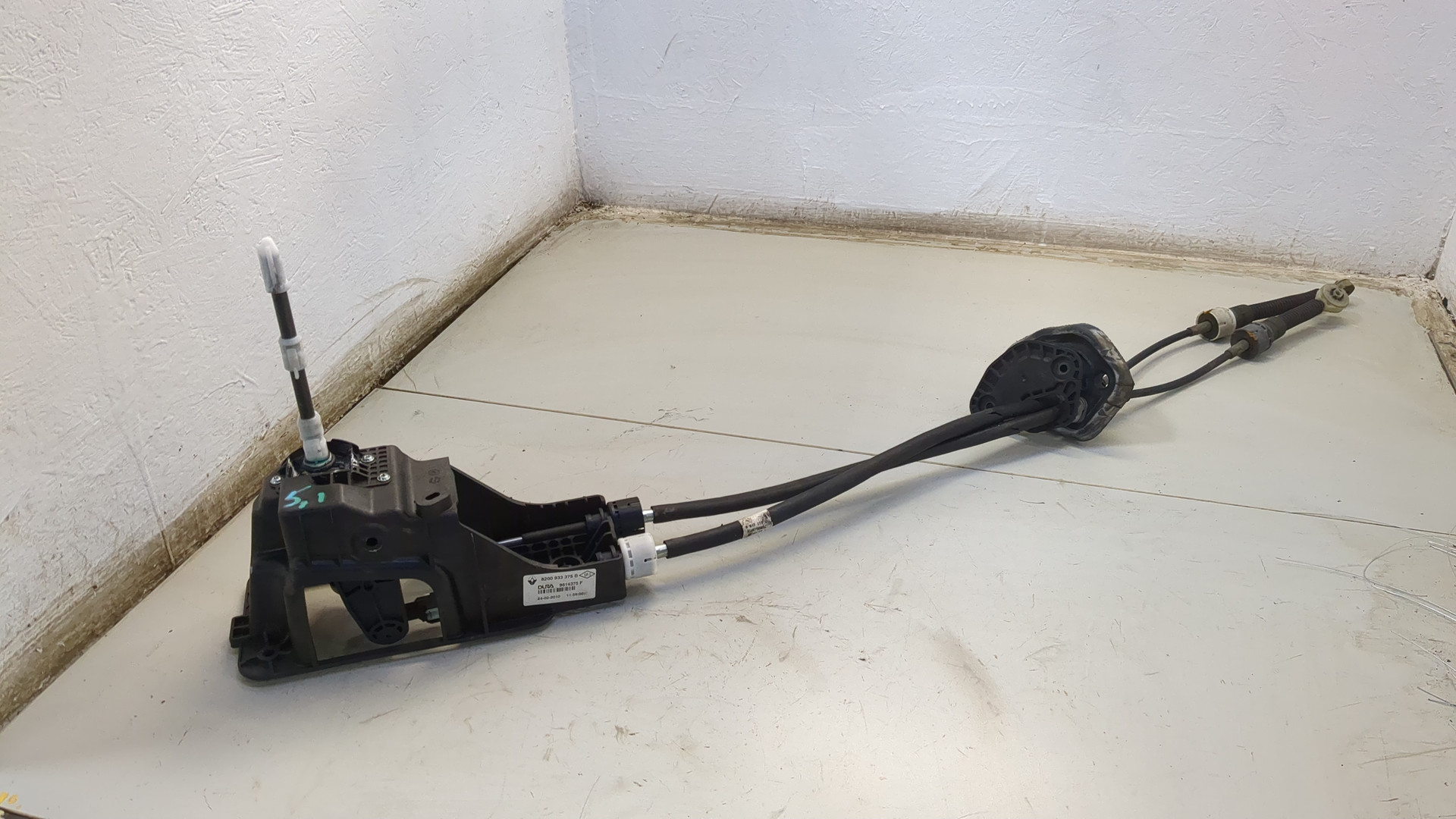 Кулиса МКПП / АКПП