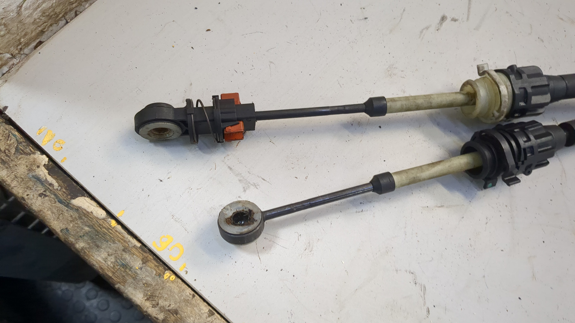 Трос КПП (выбора/переключения передач)