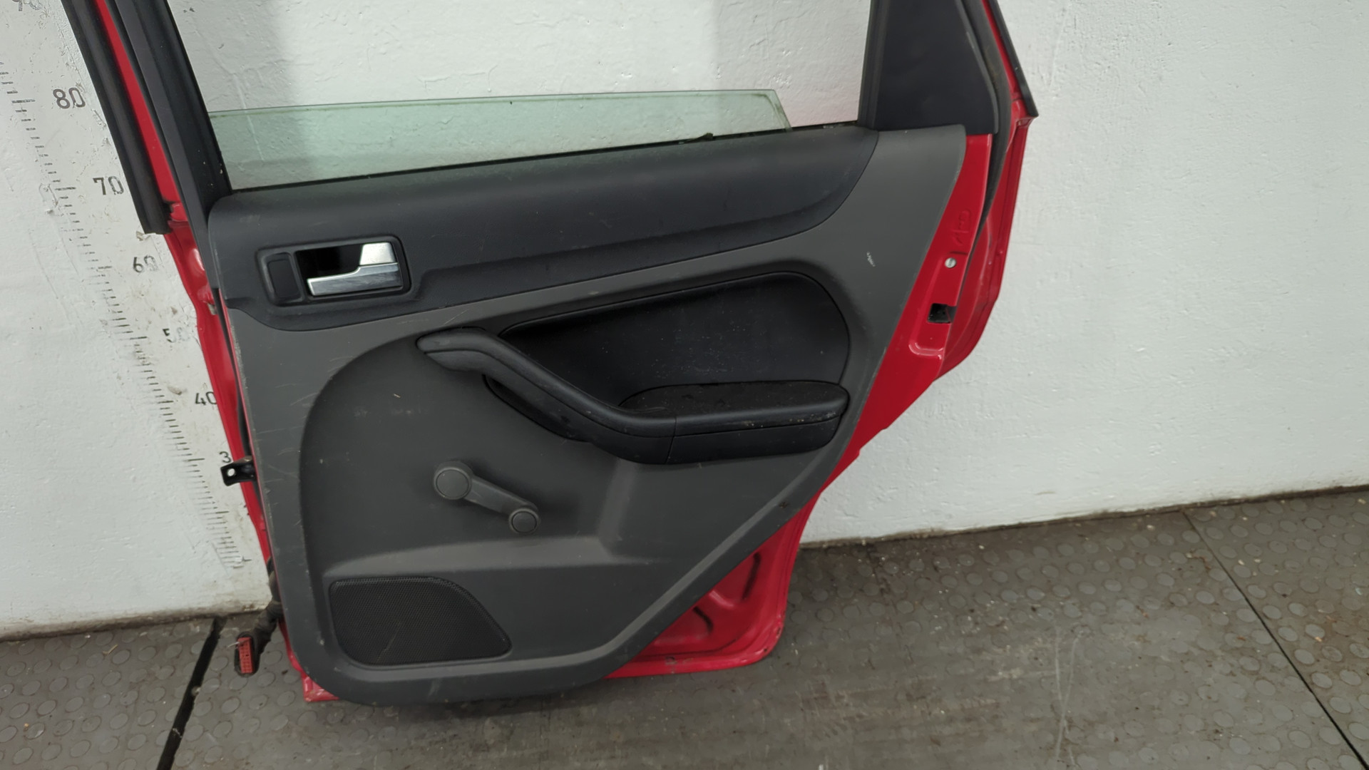 Дверь задняя правая