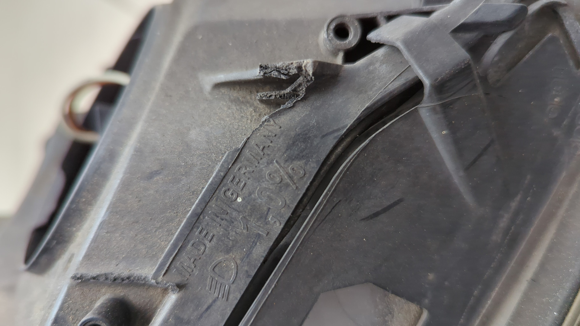 Фара правая