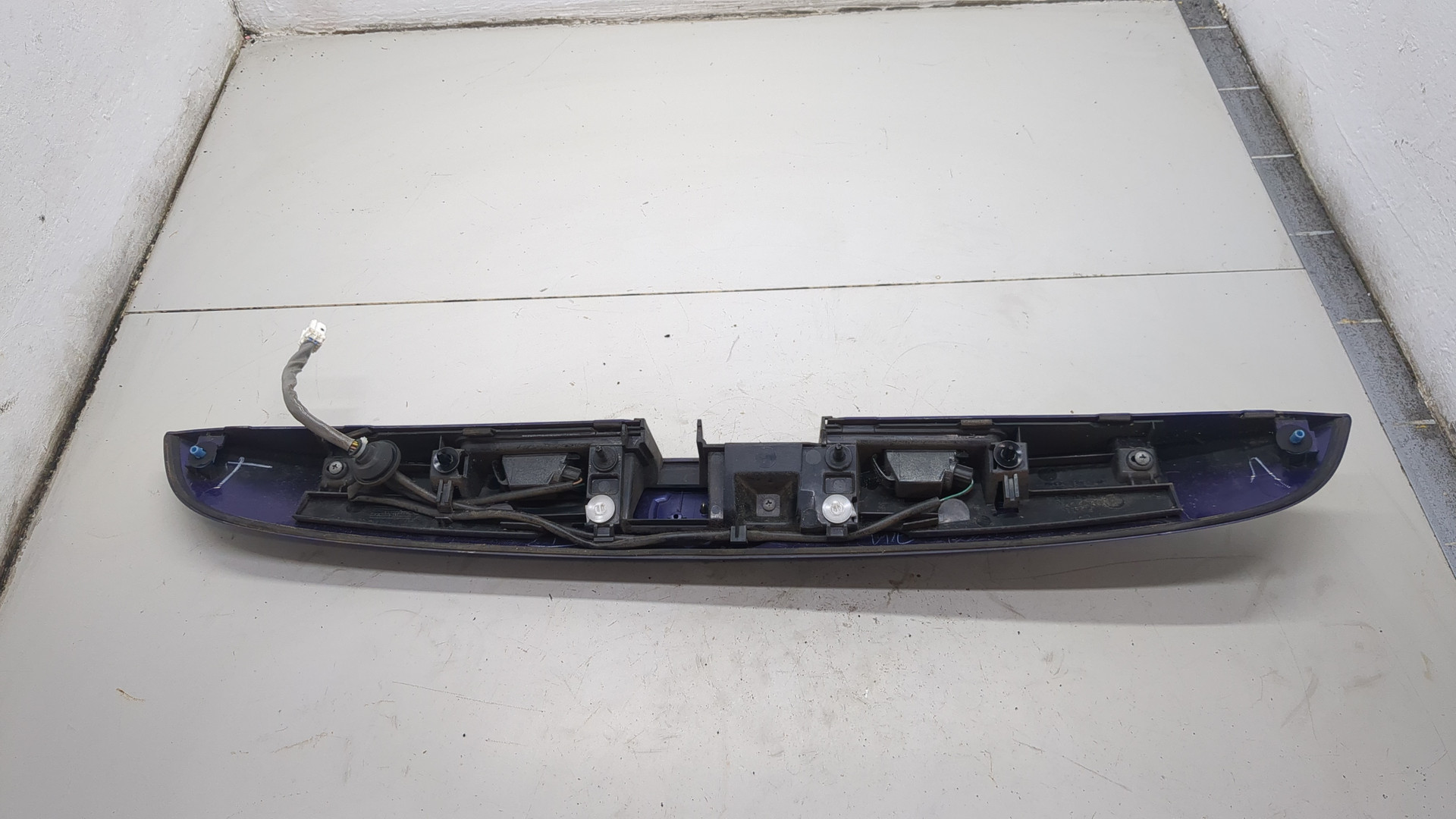 Фонарь подсветки номера