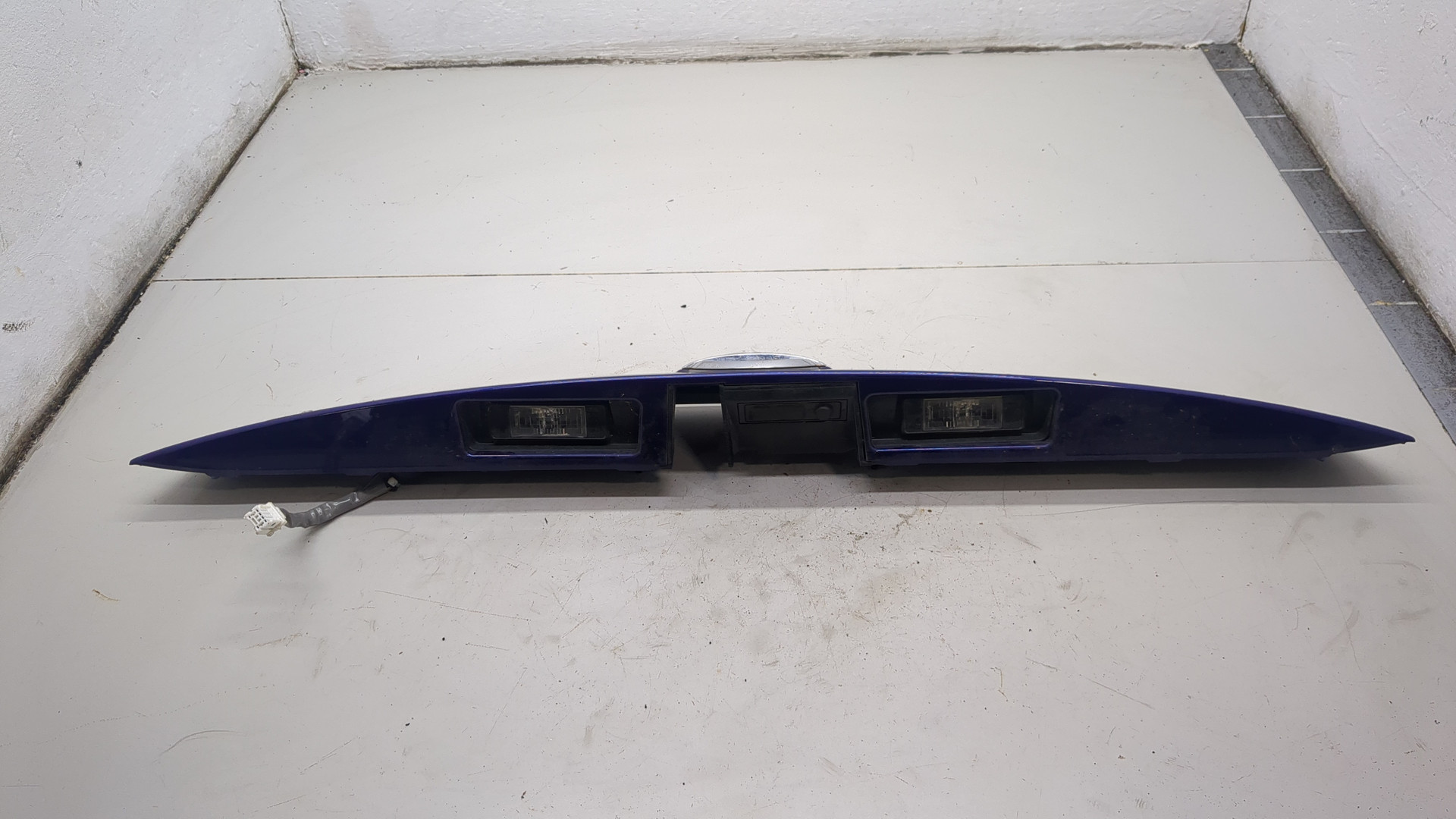 Фонарь подсветки номера