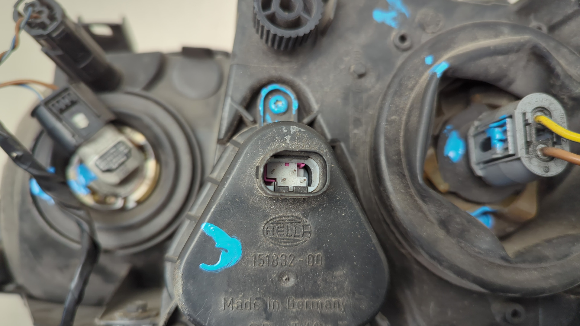 Фара правая