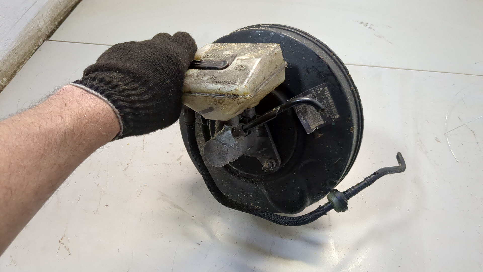 Цилиндр тормозной главный