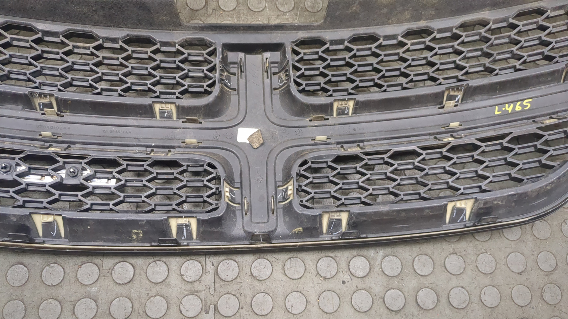 Решетка радиатора