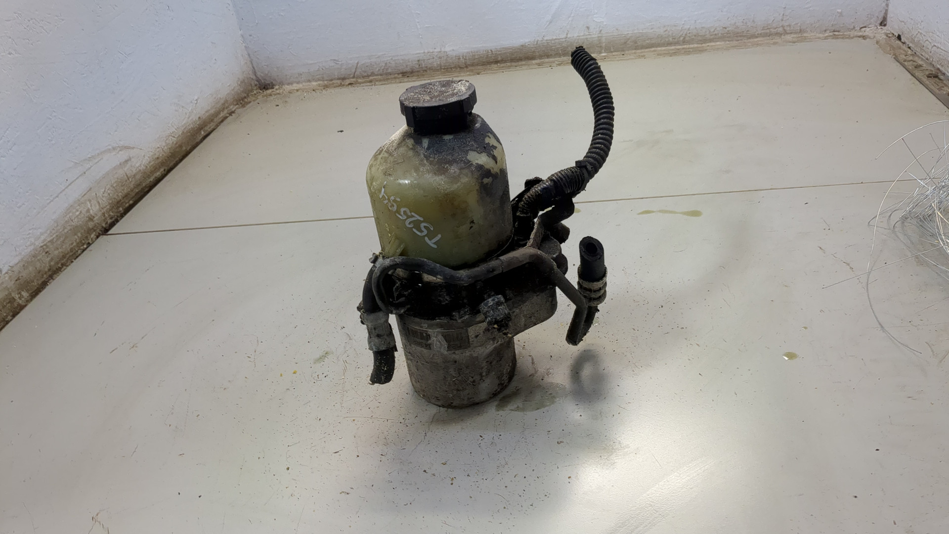 Насос ГУР (гидроусилитель руля)