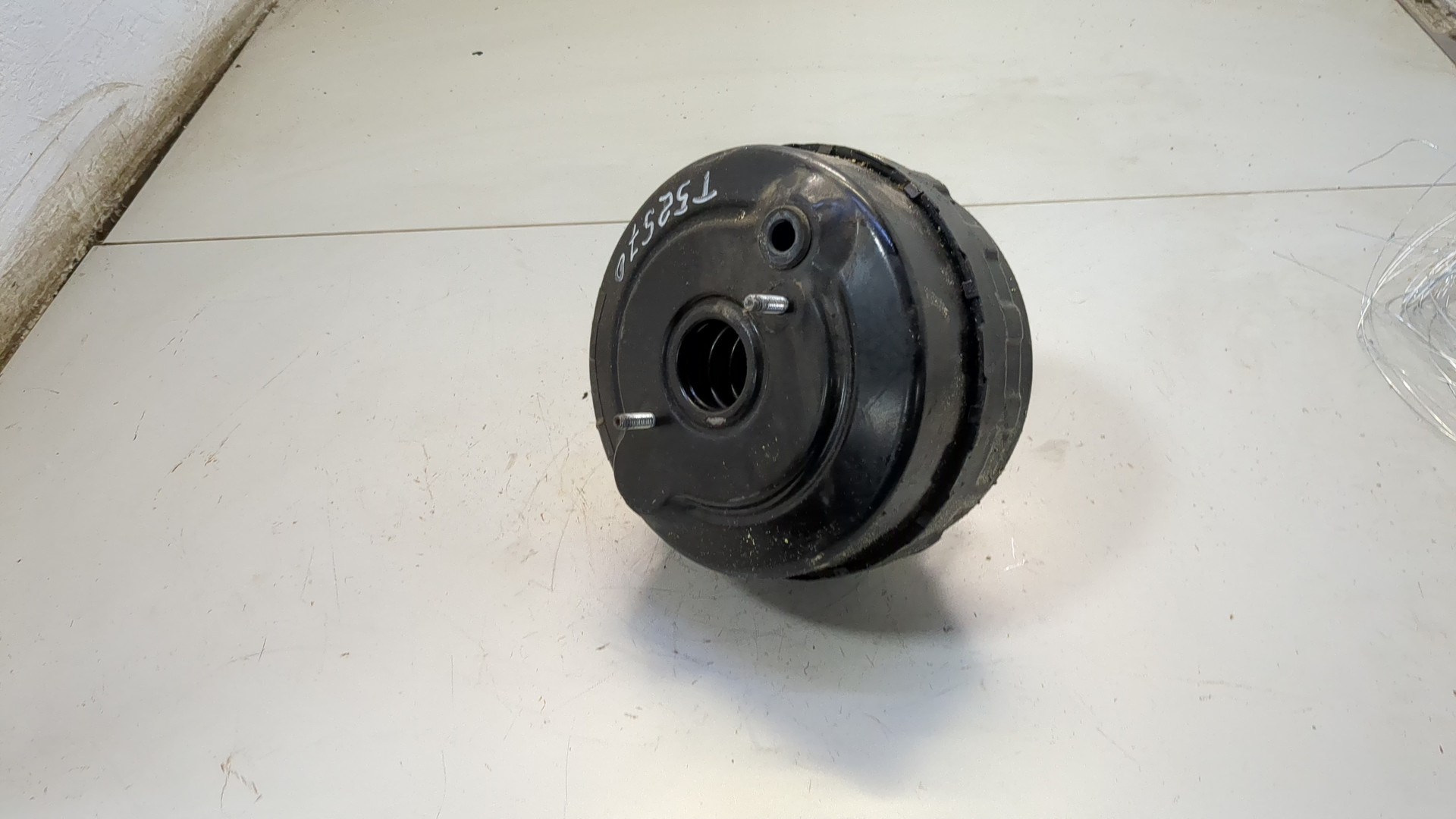 Усилитель тормозов вакуумный