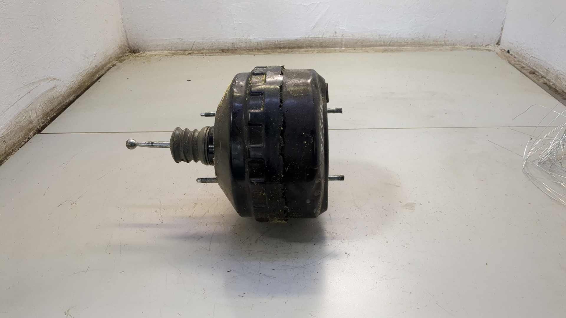 Усилитель тормозов вакуумный