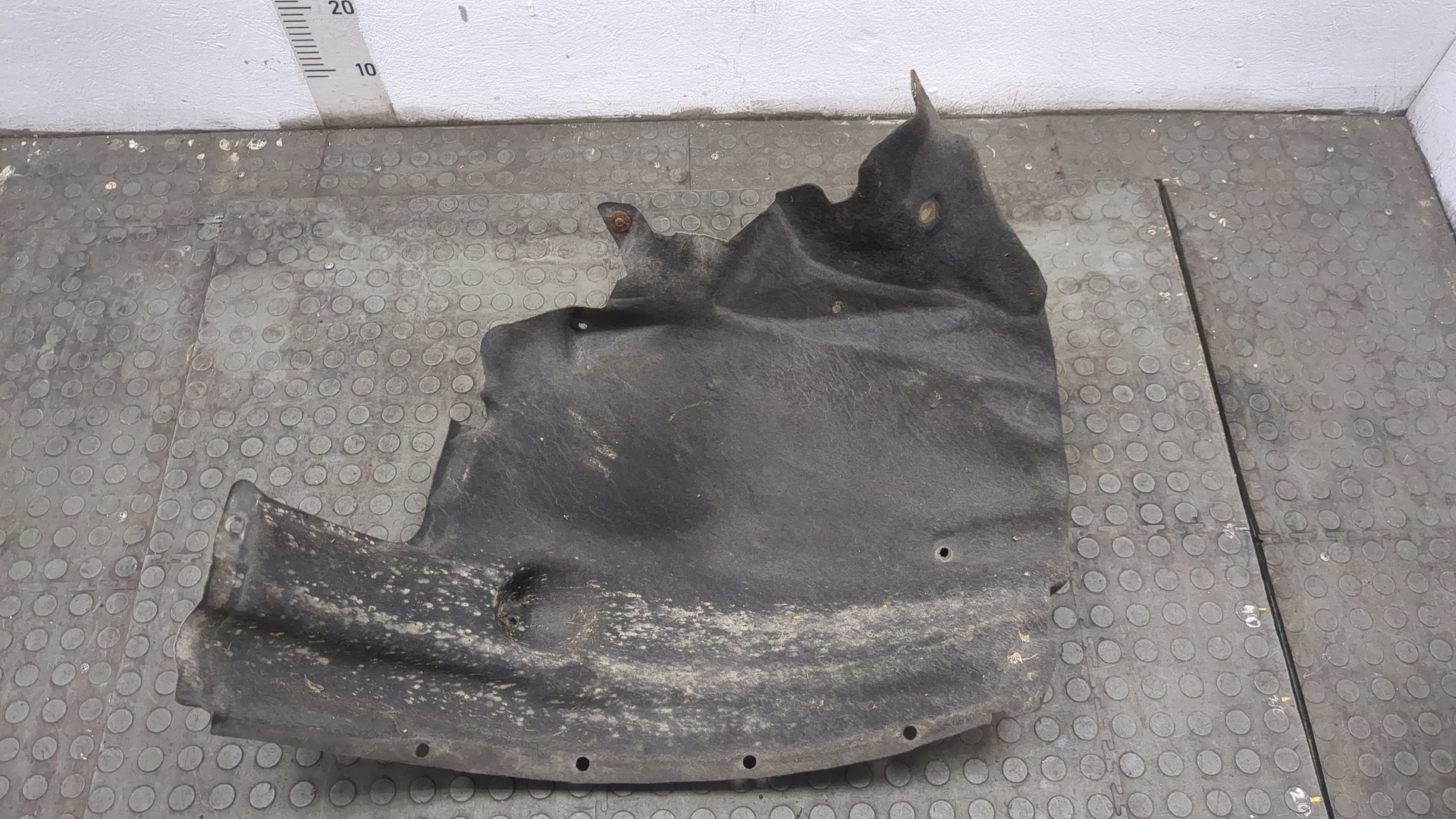 Локер передний левый