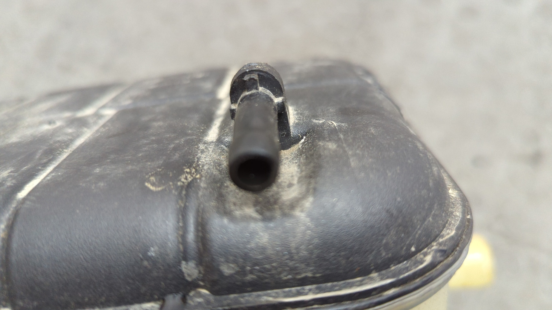 Бачок расширительный