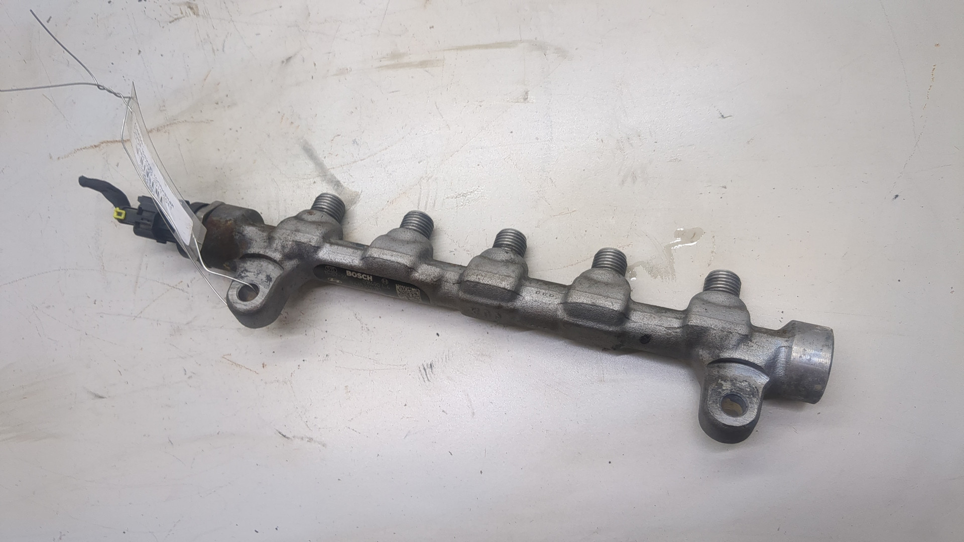 Рейка топливная (рампа)